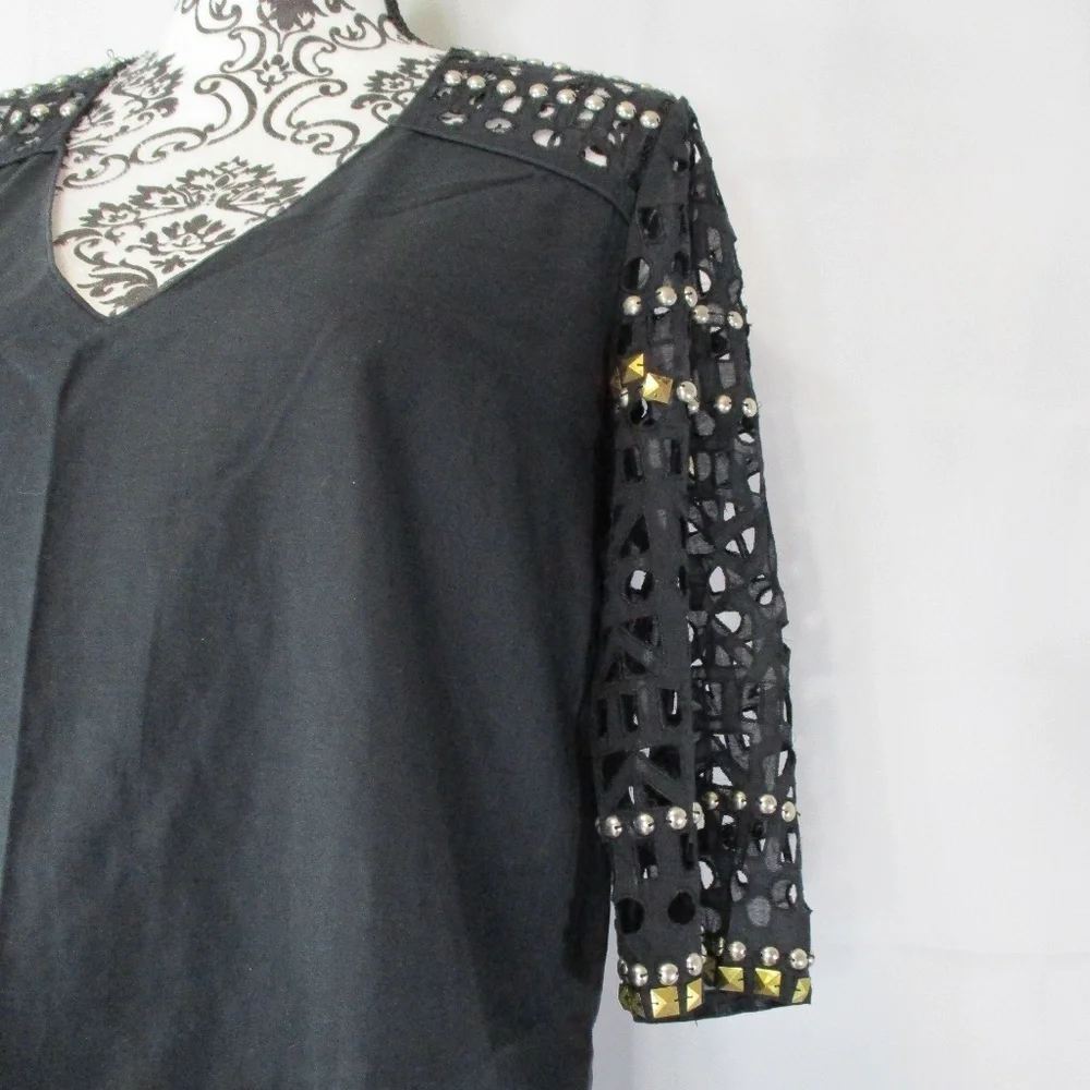 TORY BURCH  Black Top Size 2